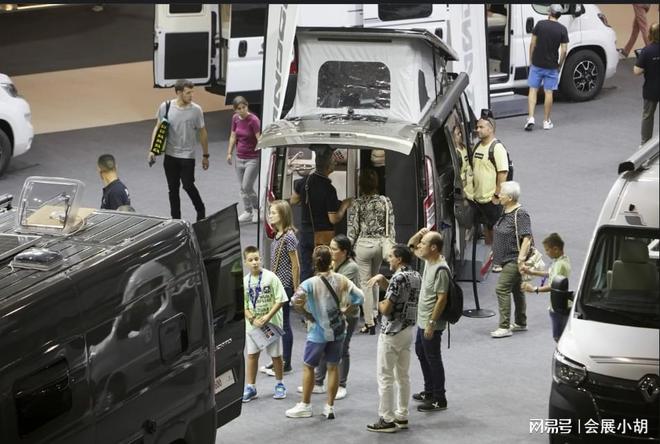 )国际房车及户外露营展览会定档通知冰球突